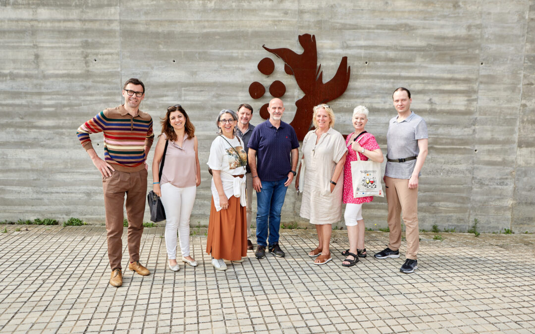 CINCO EXPERTOS INTERNACIONALES DEL VINO VISITAN LA D.O.P. CALATAYUD